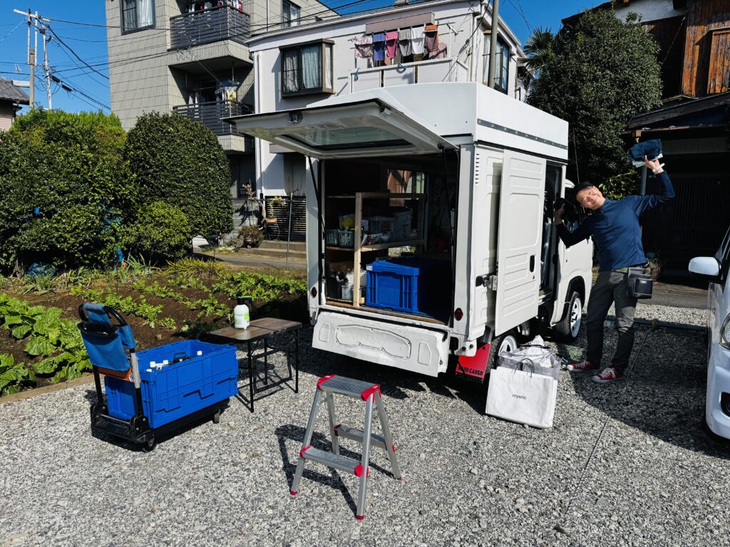 出張洗車サービス｜CAR WASH DELI｜荒川区を起点、足立区、葛飾区、墨田区、台東区、文京区、豊島区、北区に対応。その他のエリアについてはご相談ください。